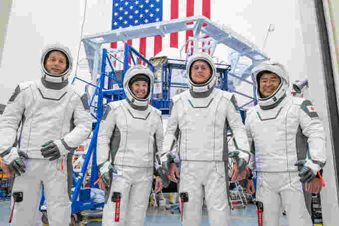 Crew-2 NASA SpaceX team members