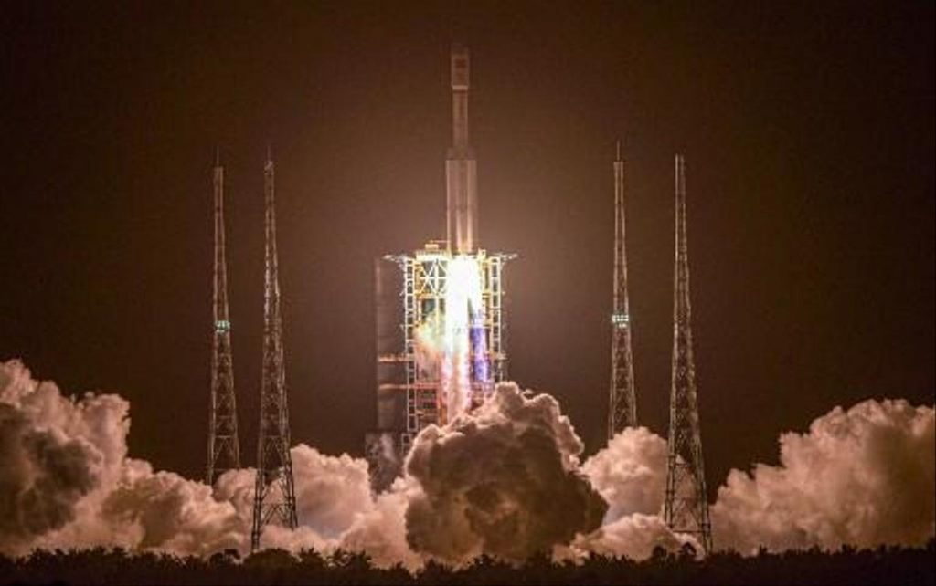 Space – China launches a spaceship loaded with equipment for its future station