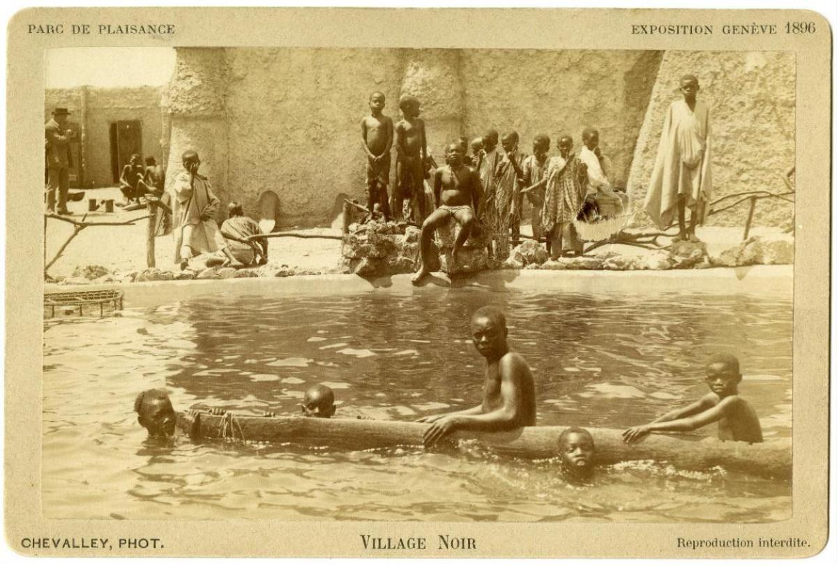 The Black Village at the National Gallery of 1896 in Geneva.  A human zoo where we came to discover the way of life of African tribes.  Naturalist Emile Young took advantage of the arrival of these African additions to make anthropological presentations about 