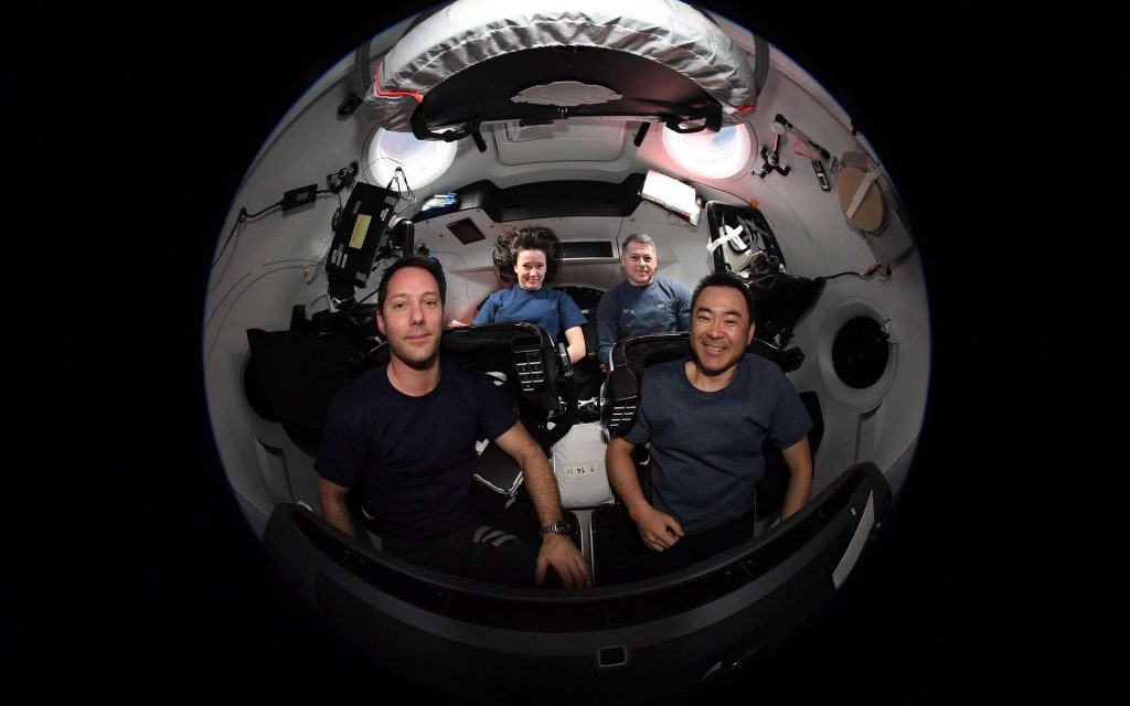 Thomas Pesquet and 3 astronauts from the Crew-2 mission will leave the space station at 6 p.m.