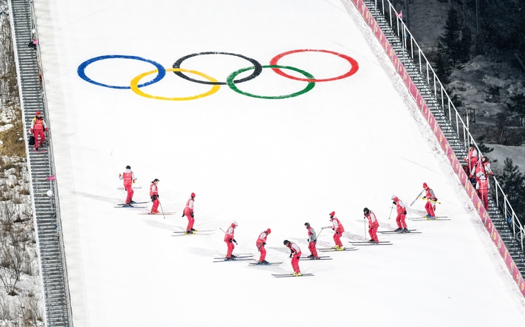 Applause and mixed results for the United Kingdom at the Beijing Winter Olympics