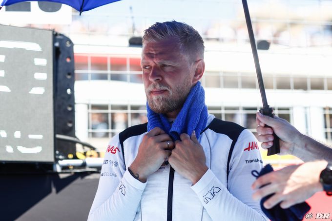 Magnussen anticipates a race (...]